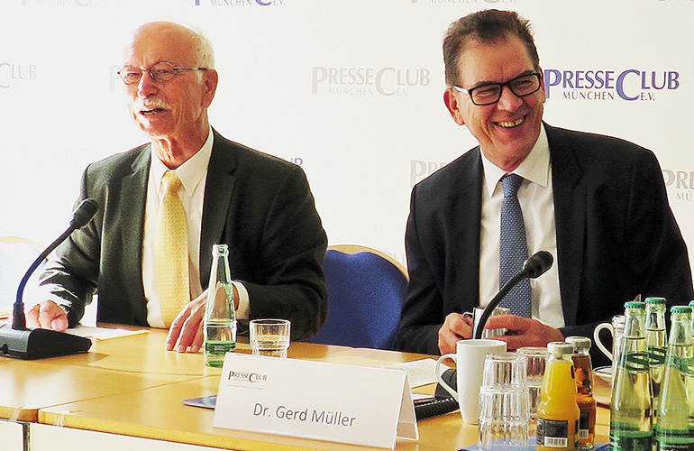 Peter Schmalz und Dr. Gerd Müller. r