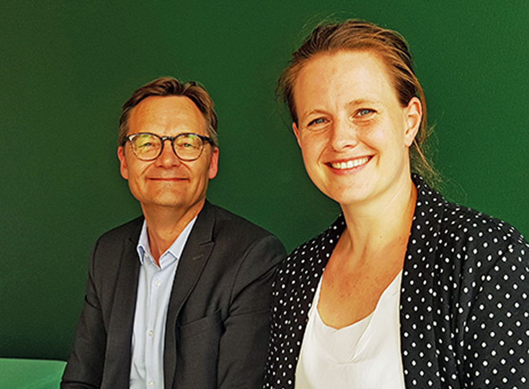 Bayernwerk-Vorstand Raimund Gotzel und GZ-Verlegerin Constanze von Hassel.