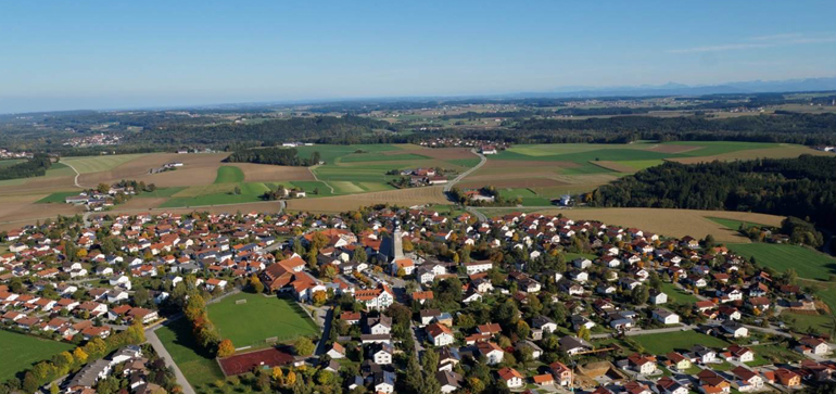 Luftbild der Gemeinde Engelsberg. Bild: eta