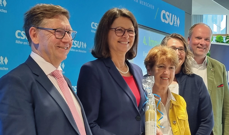 V.l.: Stefan Rößle, Ilse Aigner, Christine Borst, Carmen Pepiuk und Christoph Göbel.