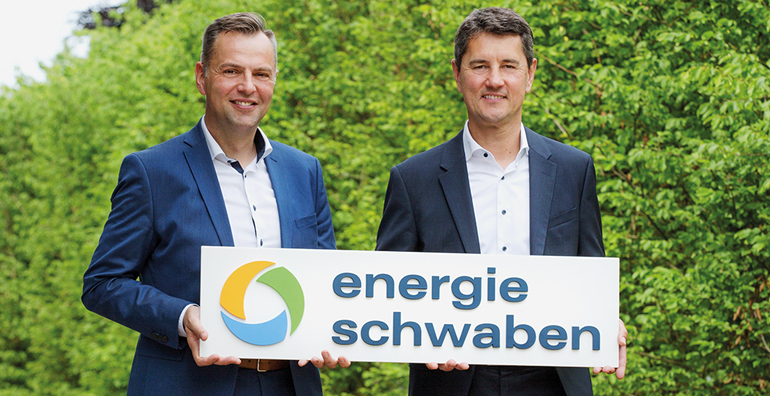 erdgas schwaben wird energie schwaben: Markus Last (r.) und Dirk Weimann, Geschäftsführung erdgas schwaben. Bild: energie schwaben