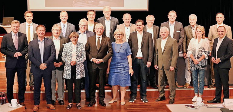 Teilnehmer der 40. Ratssitzung. Bild: Hagen Lehmann