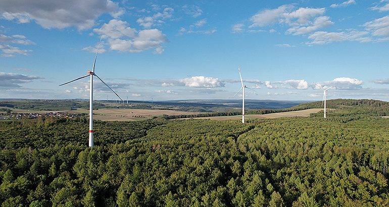 Grüne Zukunft: Gemeinden sind der Motor der bayerischen Energiewende. Bild: VSB