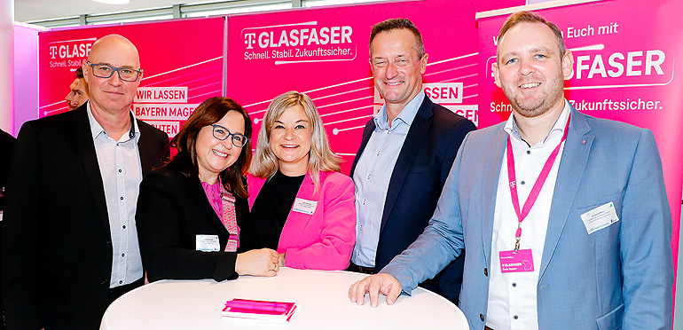 V.l.: Andreas Zapf, Gabi Emmerling, Vera Scherzer, Werner Prucker und Enrico Delfino
