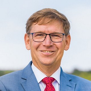 Portait Stefan Rößle, Herausgeber