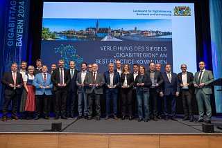 Bayerischer Gigabittag 2024 - mit dem Gigabit-Siegel ausgezeichnete Kommunen. Bild: stmfh