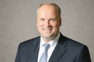 Porträt Christoph Göbel Landrat München