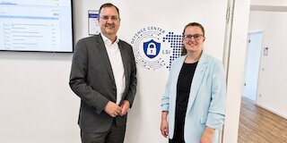 Foto von zwei Personen