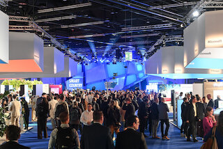 Blick auf die Plaza Stage der Smart Country Convention. Bild: Bitkom e.V.