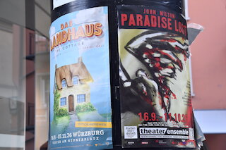 Bild zweier Plakate